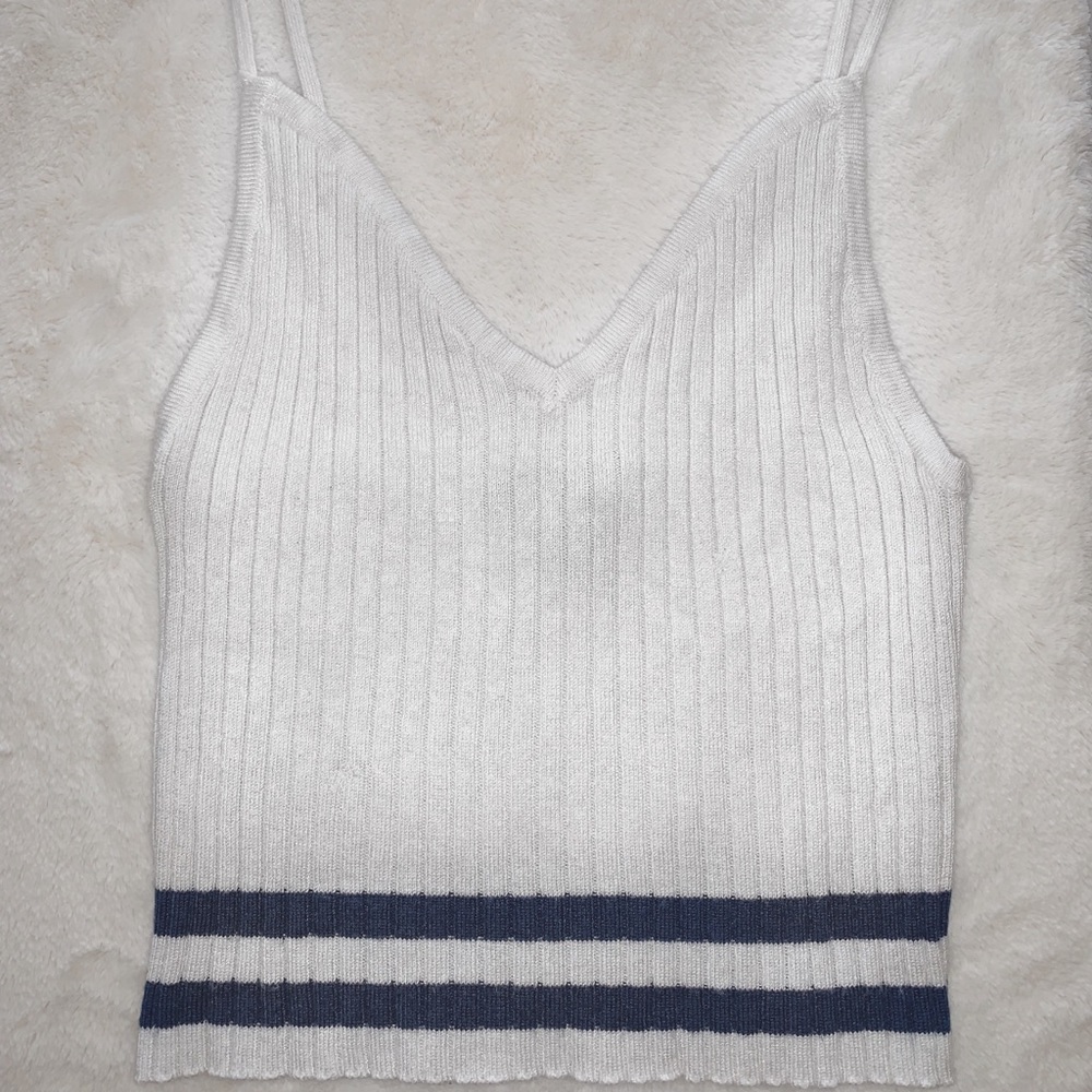 Hollister tank top, size xs, barely worn
